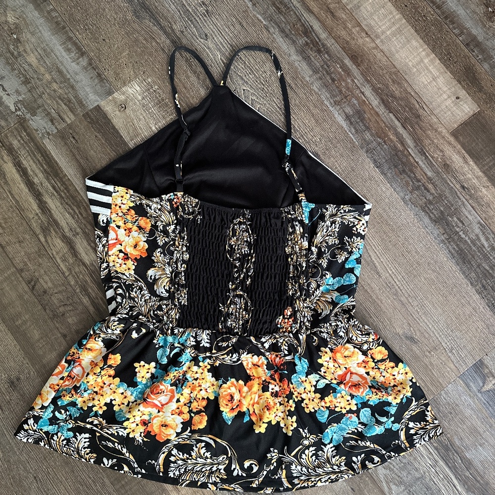 Venus Flroal top